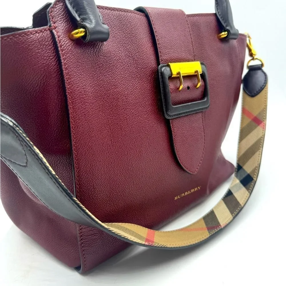 Burberry Medium Pebble Grained Burgundy Leather 2way Buckle Satchel Auth